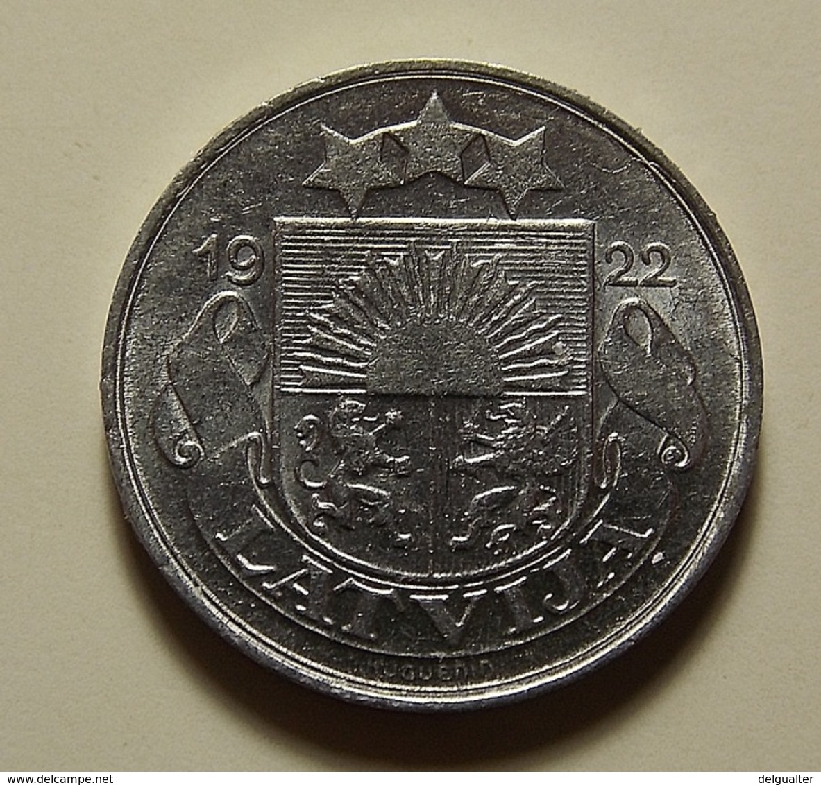 Latvia 10 Santimu 1922 Varnished - Lettonie