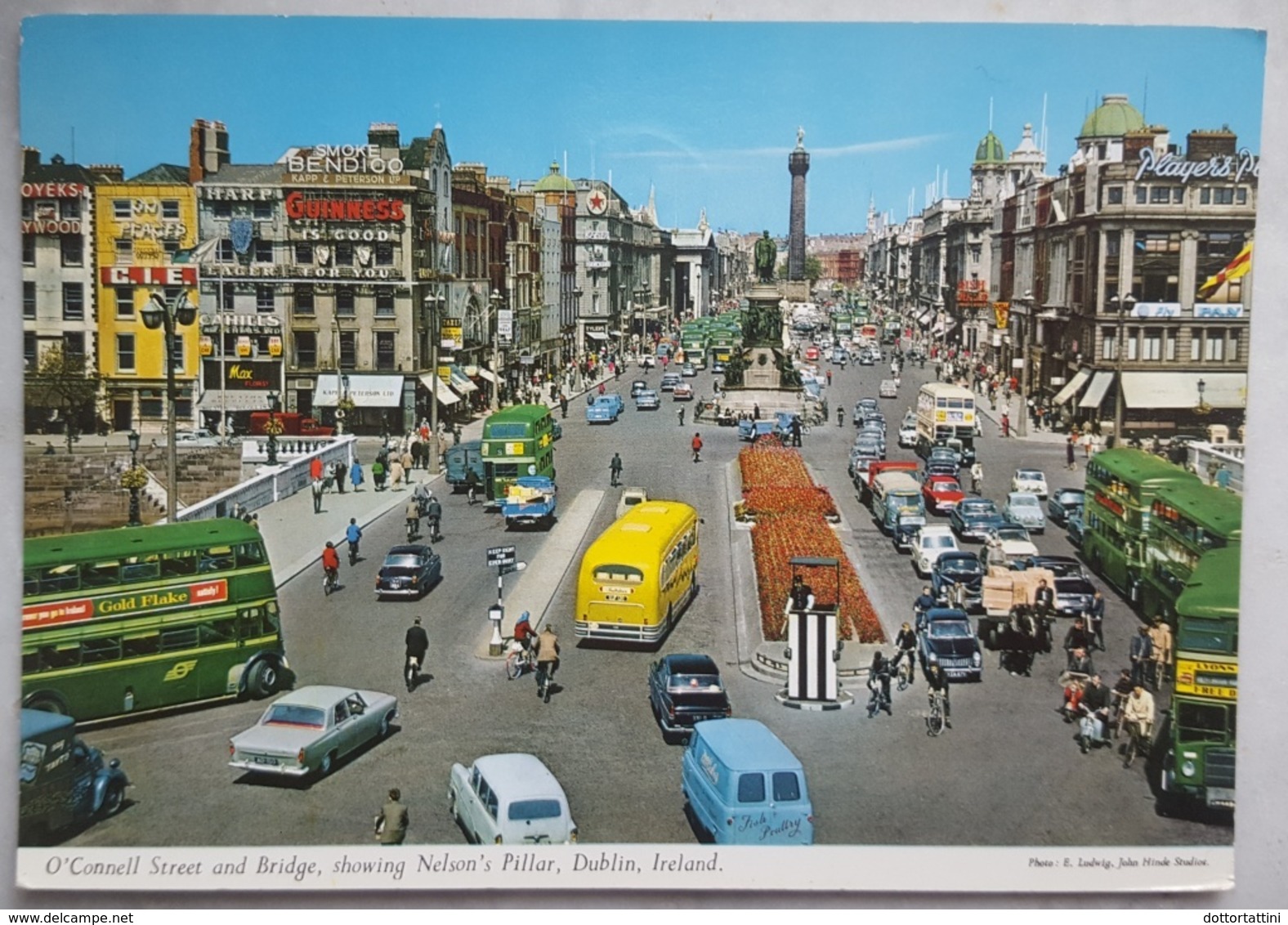 DUBLIN - EIRE - O'Connell Street Showing Nelson's Pillar - Many Cars Bus Animated Guinness Beer Harp Lager  Vg - Dublin