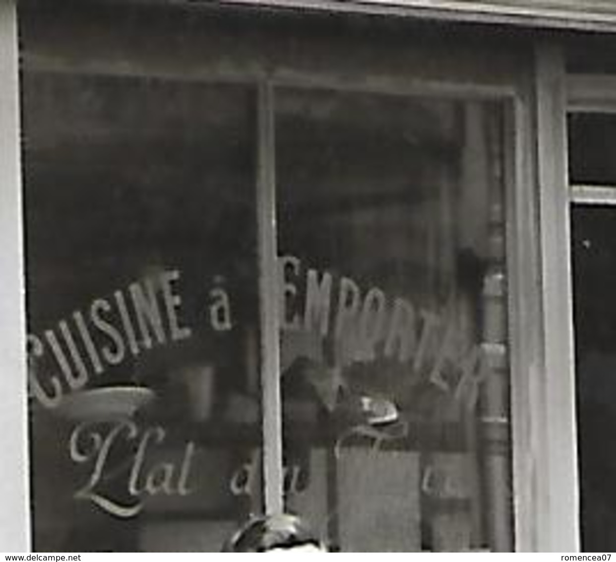 RESTAURANT  " AU PETIT ROTISSEUR " - Clients, Musicien Et Chien  - Carte-photo Vers 1910 - Lieu à Situer - A Voir ! - Restaurants