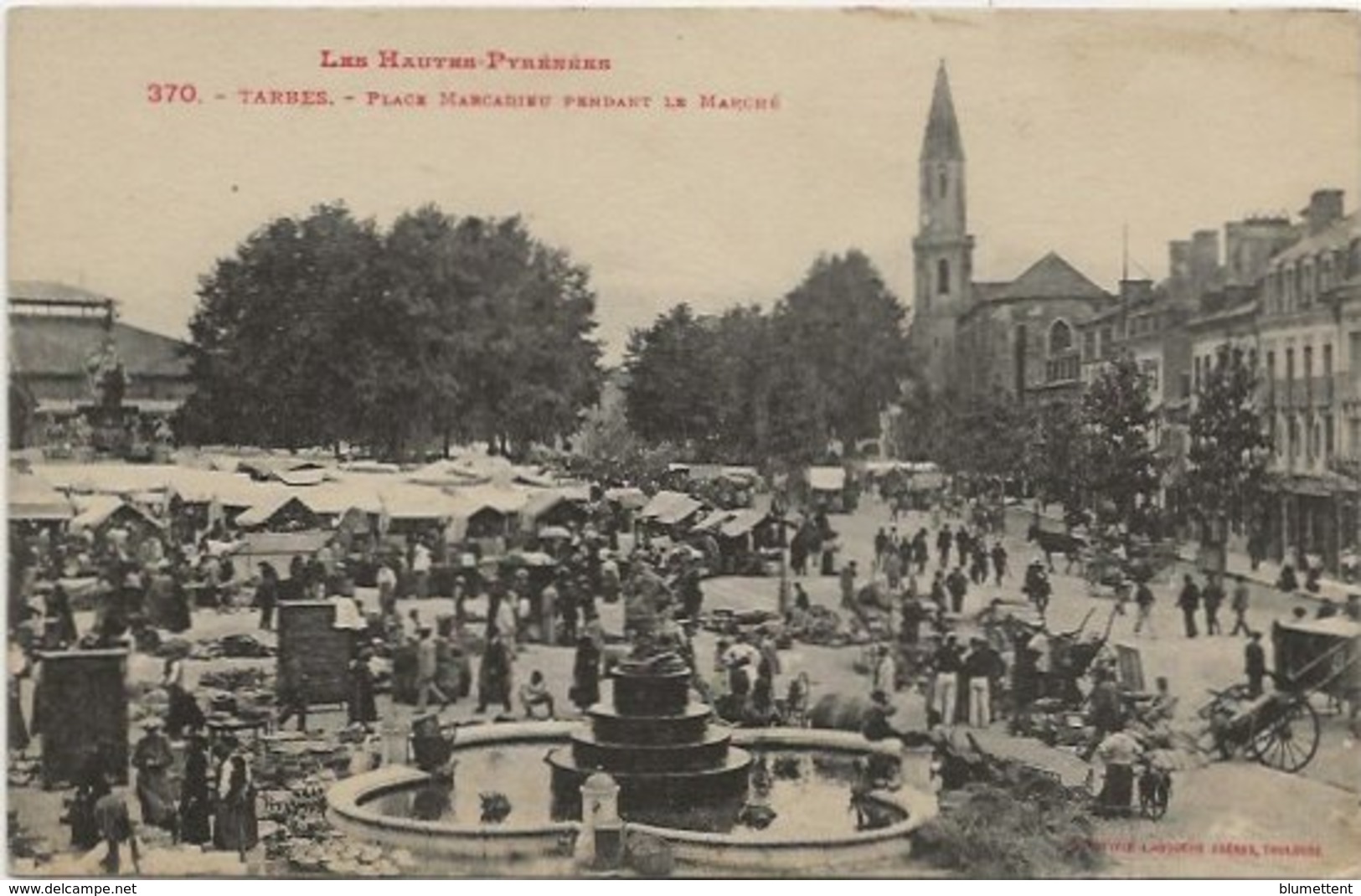 CPA 370 LABOUCHE - Marché Puces Brocante Place Marcadieu TARBES 65 - Tarbes