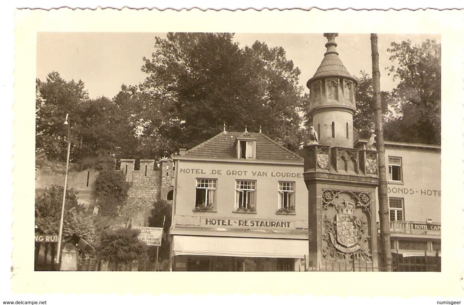 PAYS-BAS  --  Valkenburg  -  Hotel De Grot Van Lourdes  (  Photo: Format 12X7.5 ) - Plaatsen