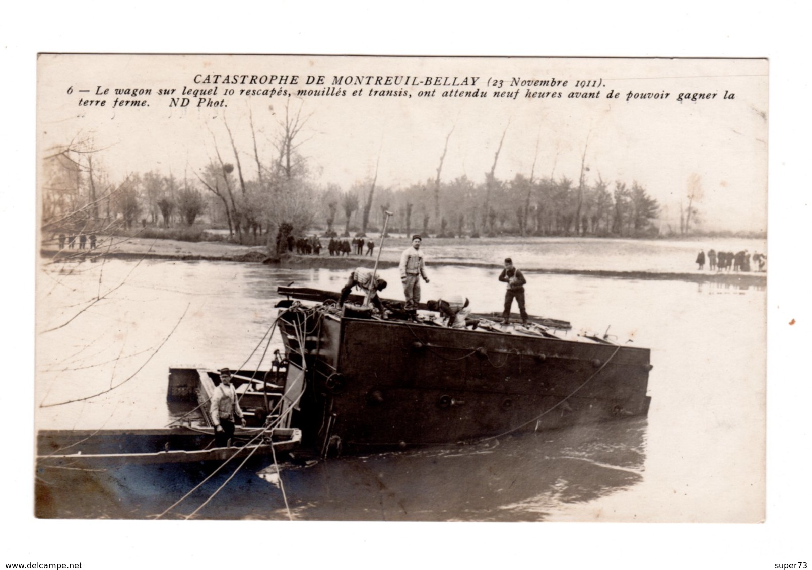 CPA 49 - Catastrophe De Montreuil Bellay 1911 - Le Wagon Sur Lequel 10 Rescapés - Montreuil Bellay