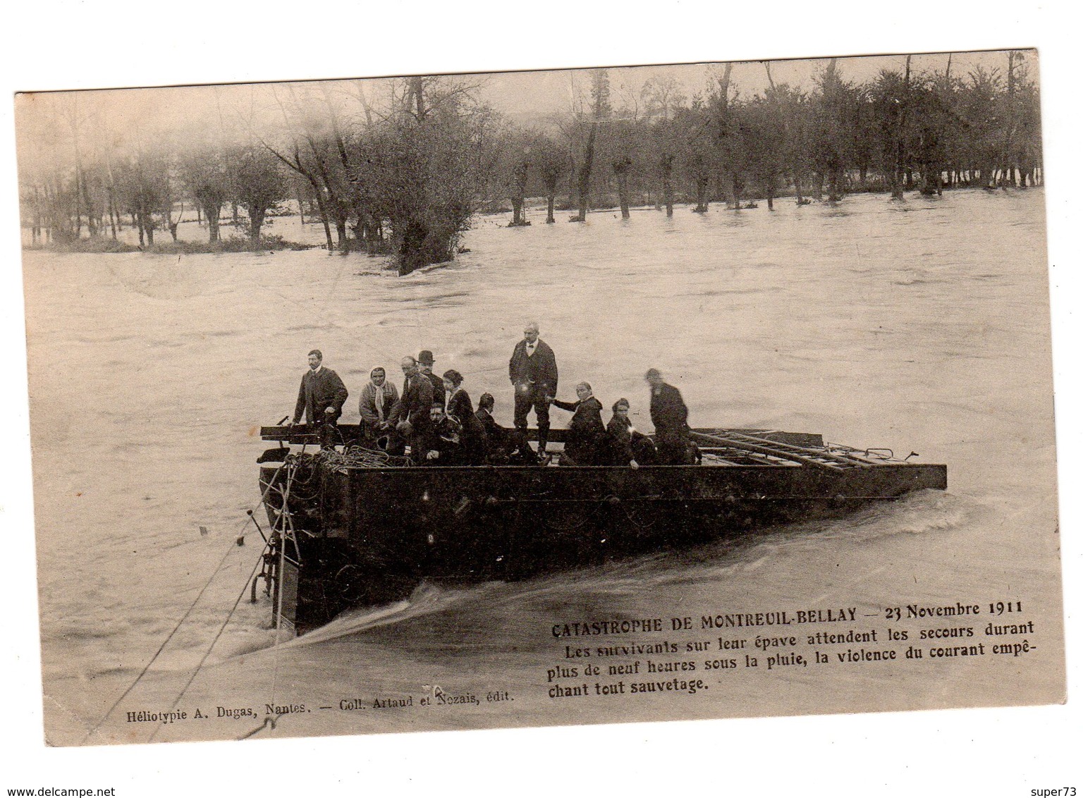 CPA 49 - Catastrophe De Montreuil Bellay 1911 - Les Survivants - Montreuil Bellay