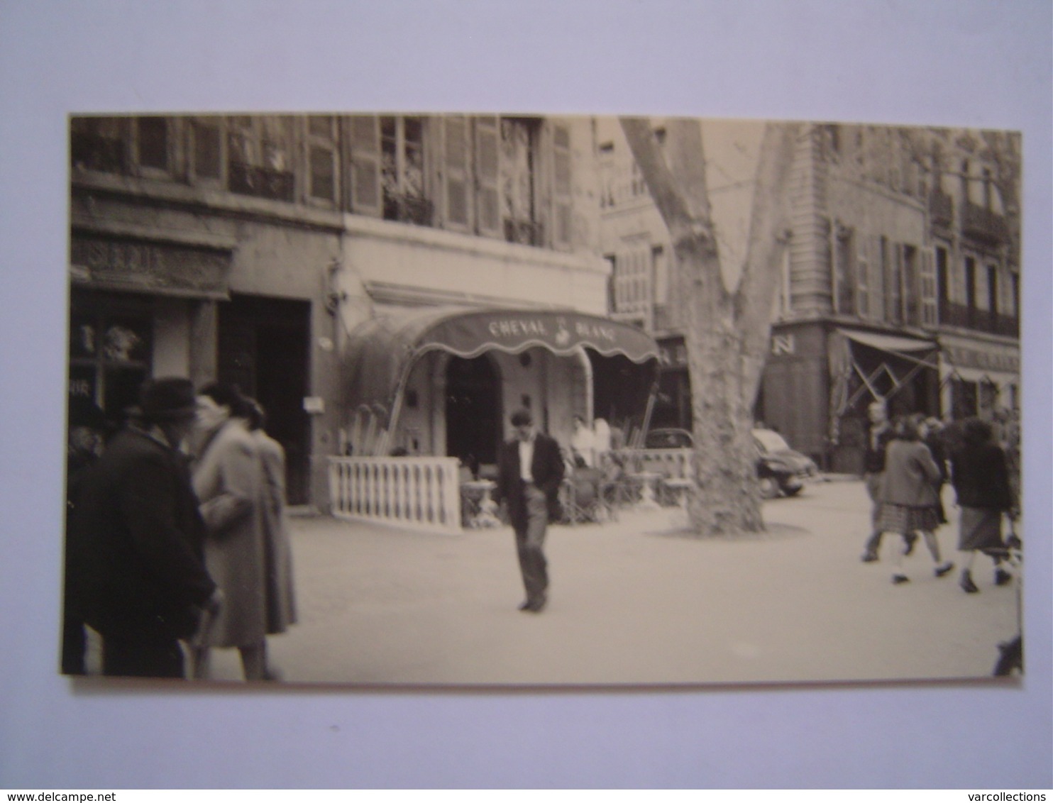 PHOTOGRAPHIE Ancienne : LE CHEVAL BLANC / COURS MIRABEAU / AIX EN PROVENCE 1960 - Lieux