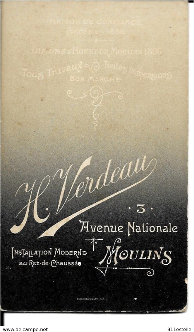 C D V   Petit GARCON  De MOULINS  - - Old (before 1900)