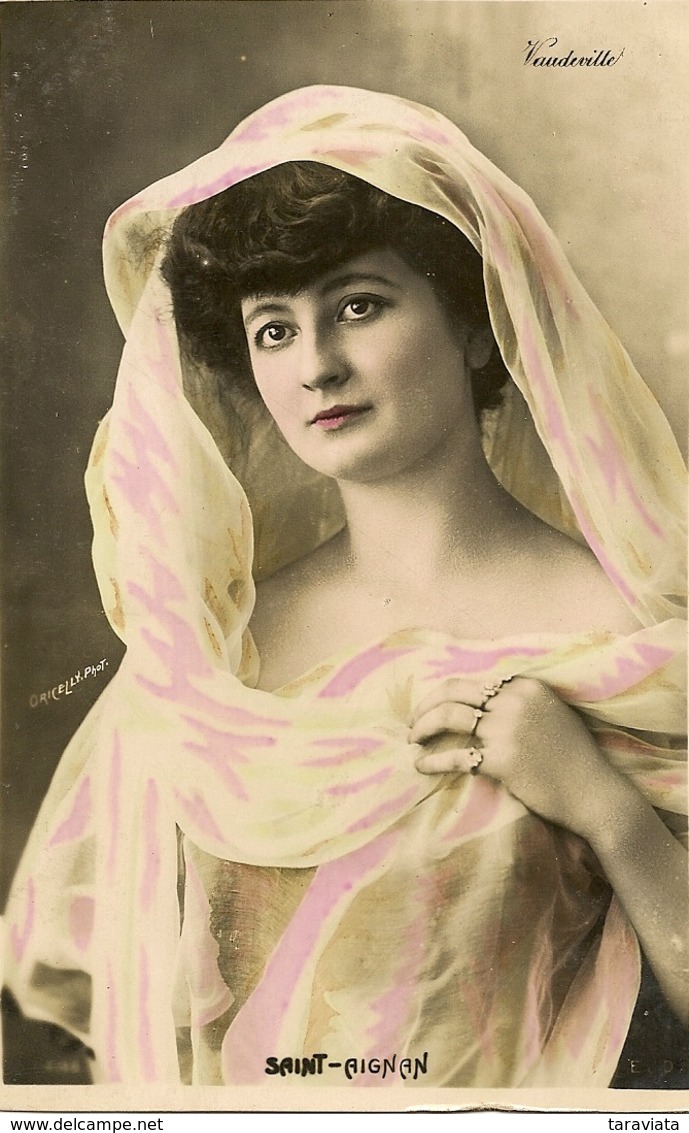 SAINT-AIGNAN VAUDEVILLE Chanteuse Comédienne Artiste  Photo REUTLINGER - Entertainers