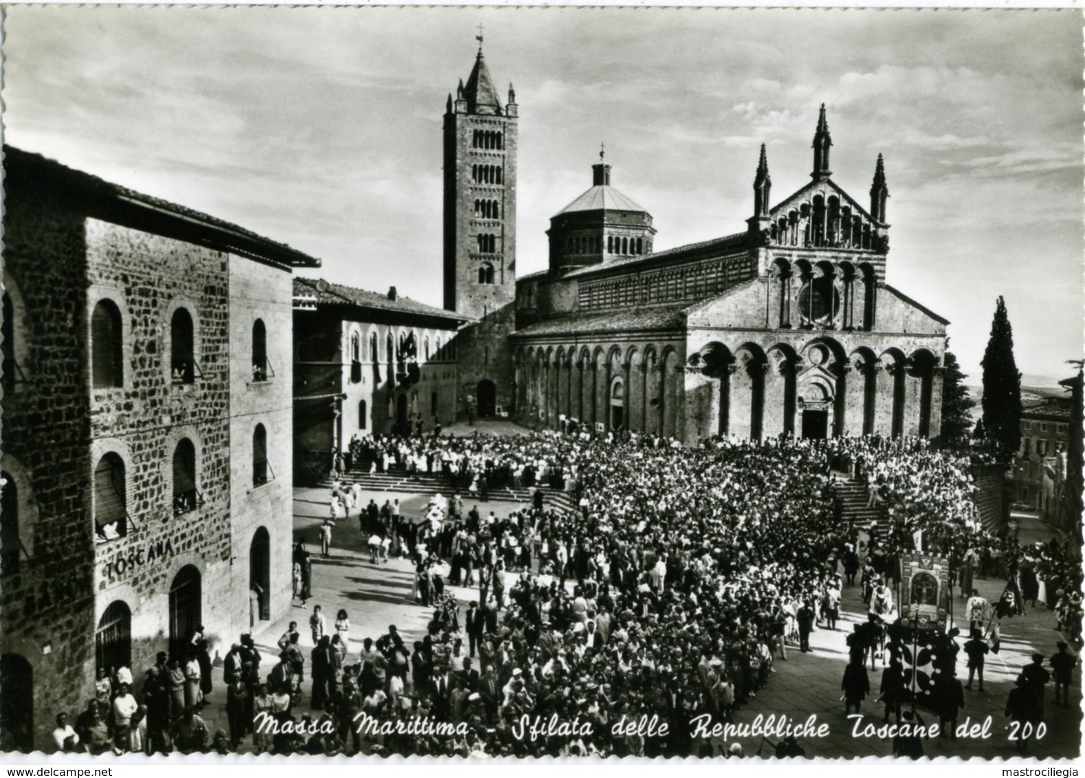 MASSA MARITTIMA  GROSSETO  Sfilata Delle Repubbliche Toscane Del 200  Uscita Dalla Cattedrale - Grosseto