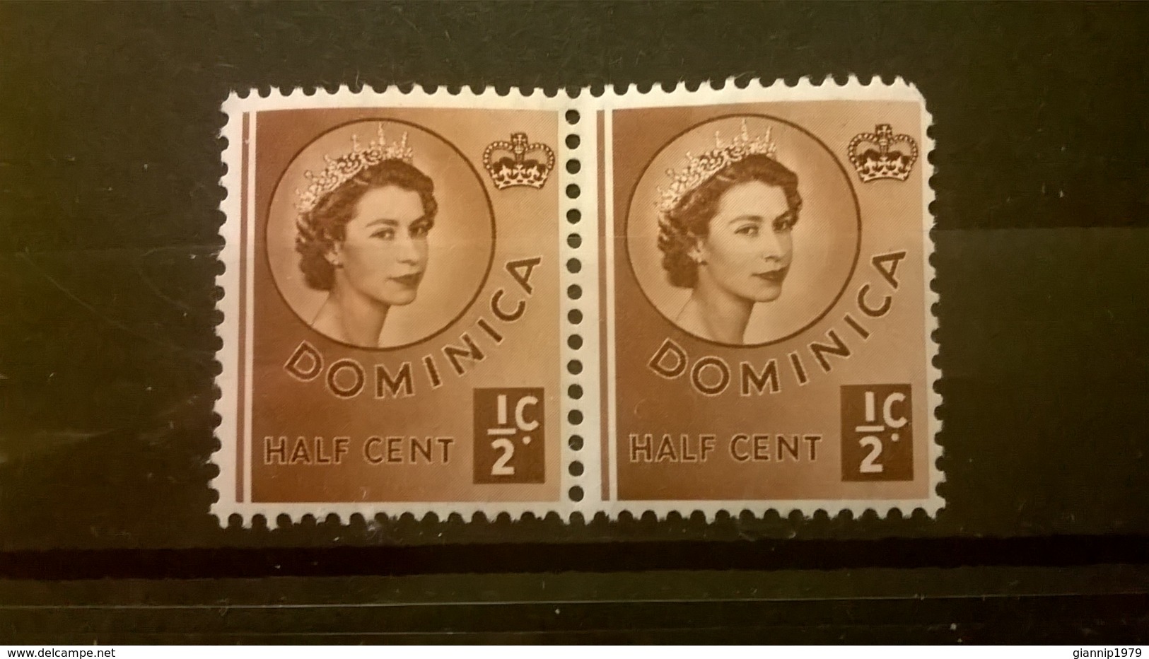 FRANCOBOLLI STAMPS DOMINICA 1954 MNH** NUOVI SERIE QUEEN ELIZABETH II REGINA ELISABETTA II COPPIA - Dominica (1978-...)