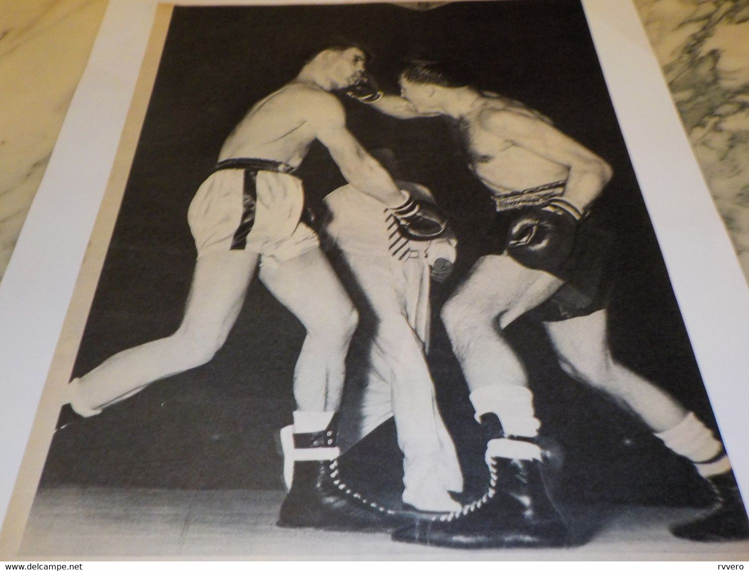 PHOTO BOXE ROBERT LANGLOIS ET UMEZ CHARLES  1955 - Otros & Sin Clasificación