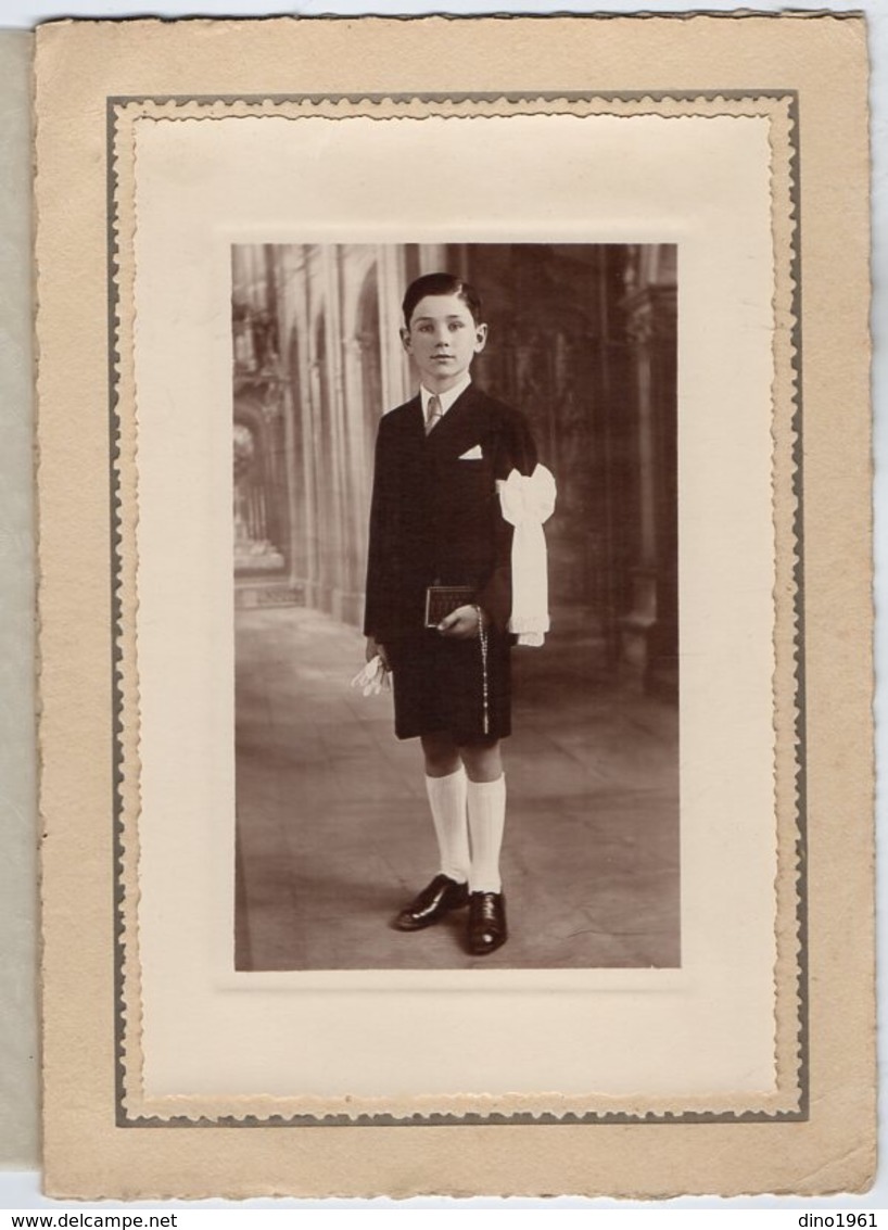 PHOTO 449 - Photo Originale - Communion Enfant - Photo G. SOUCHAY à DOUE - LA - FONTAINE - Anonyme Personen