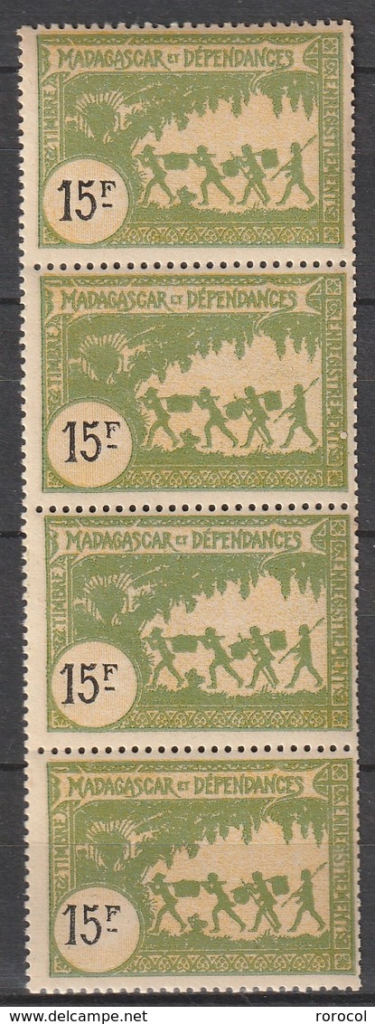 MADAGASCAR Timbre Fiscal 15frs Neuf Sans Charnière Bande De 4 - Unused Stamps