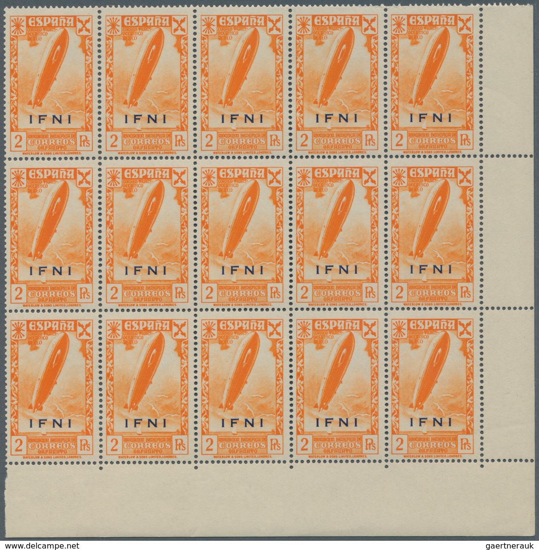 Ifni: 1943, Spain Private Issue ‚Huerfanos De Correios‘ With Black Or Red Opt. ‚IFNI‘ Complete Set O - Ifni