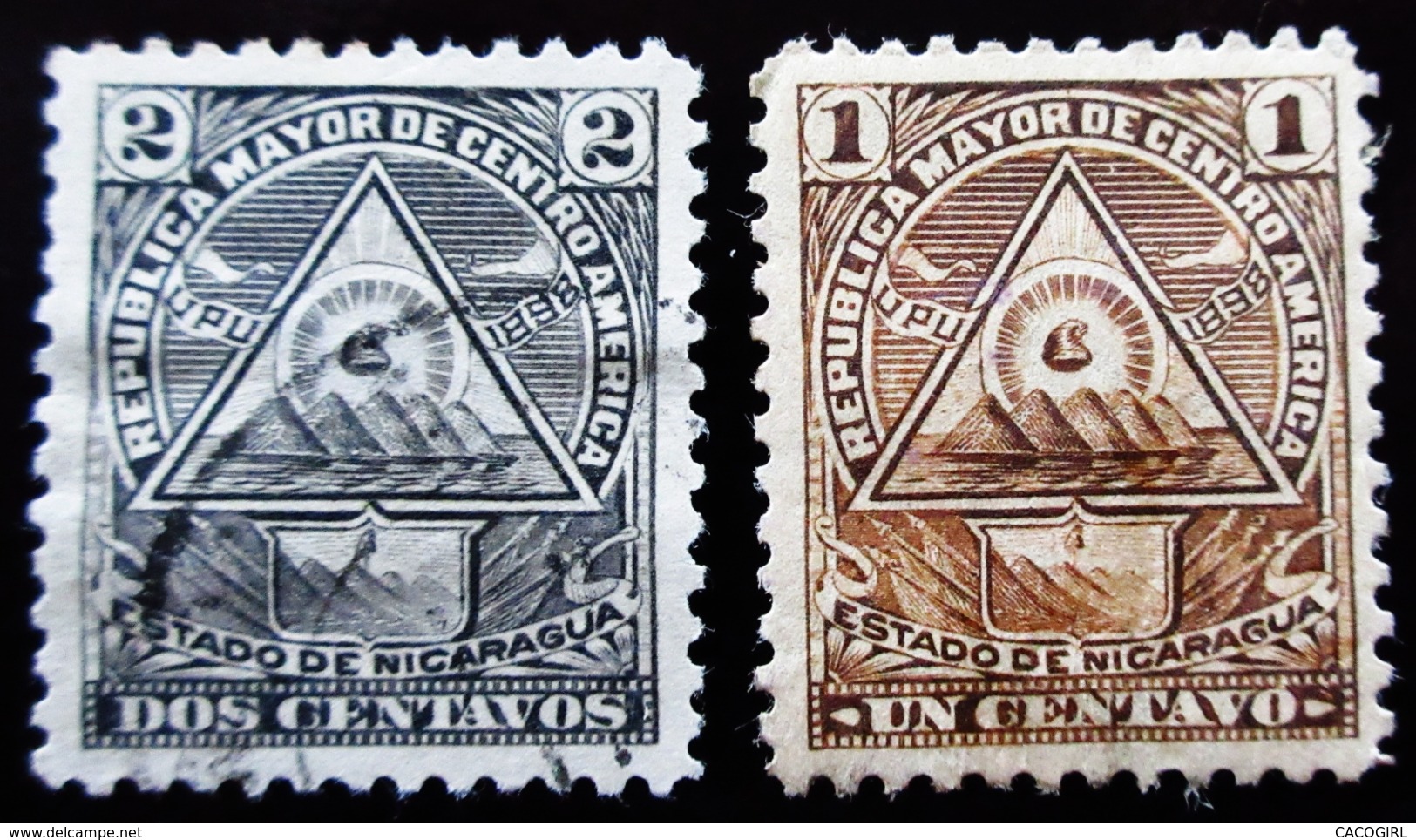 1898 Nicaragua 2 Valeurs   Coat Of Arms In A Triangle Oblitérés - Nicaragua