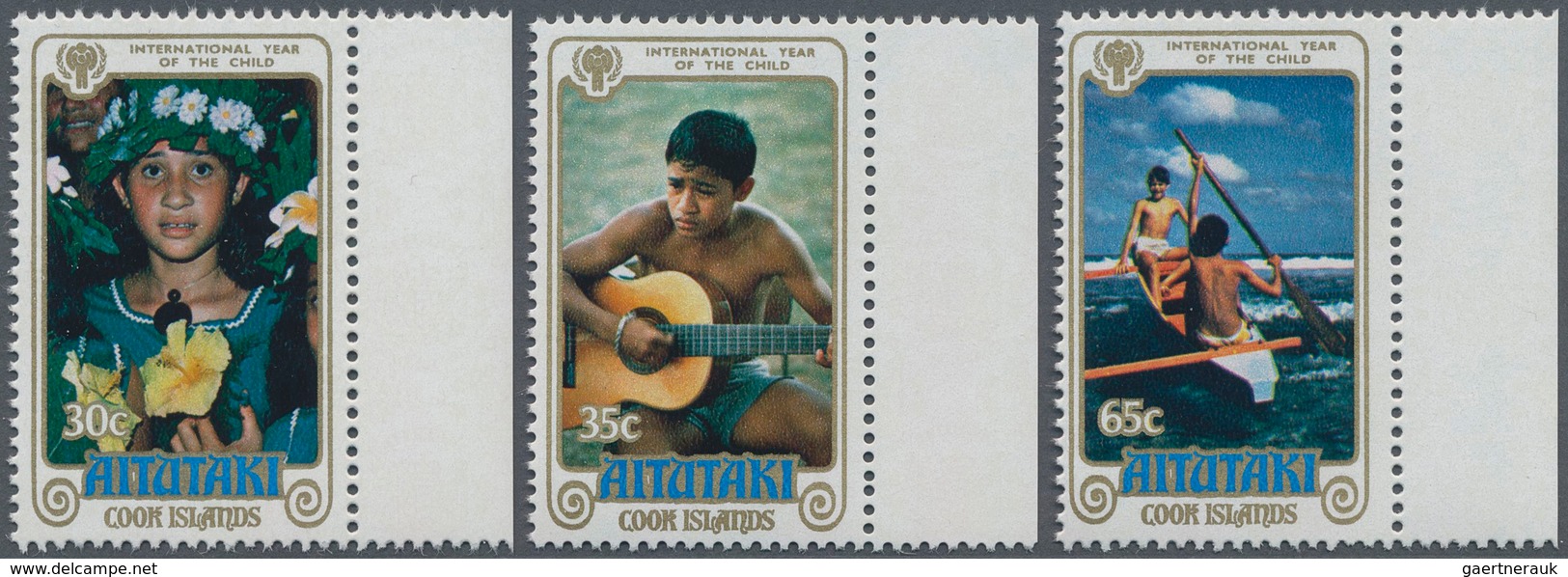 Aitutaki: 1979, International Year Of Child Complete Set Of Three In A Lot With About 370 Sets Mostl - Aitutaki