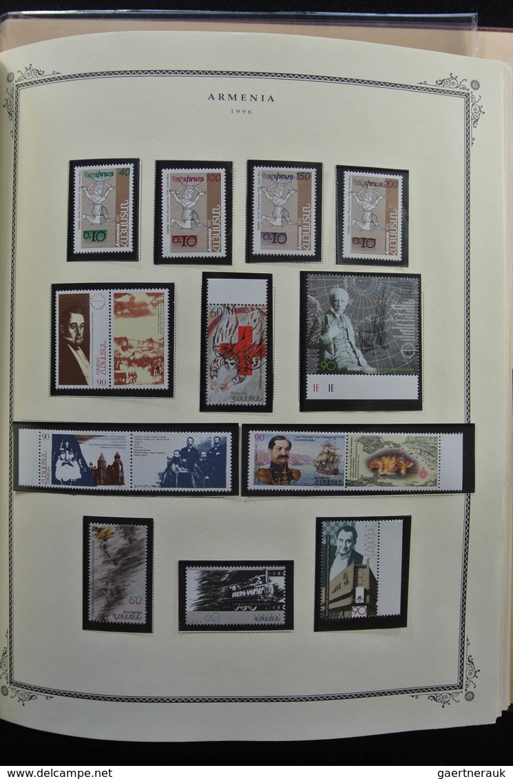 Armenien: 1919-2009: Well filled, mostly MNH collection Armenia 1919-2009 on Scott pages in springba