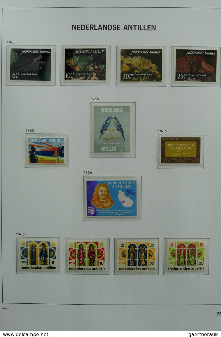 Curacao: 1873-2000: Almost complete, mostly MNH and mint hinged collection Curaçao 1873-2000 in 2 Da