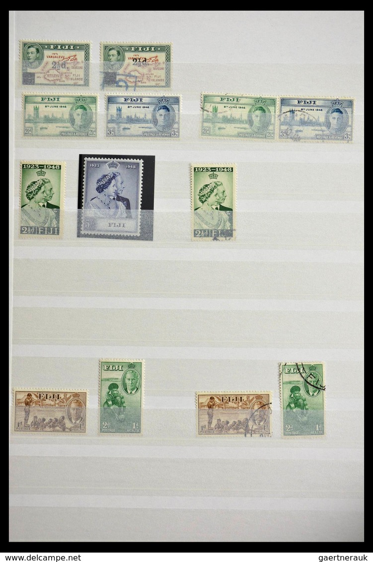 Fiji-Inseln: 1870-1962: Stockbook with a MNH, mint hinged and used collection Fiji 1870-1962. Collec