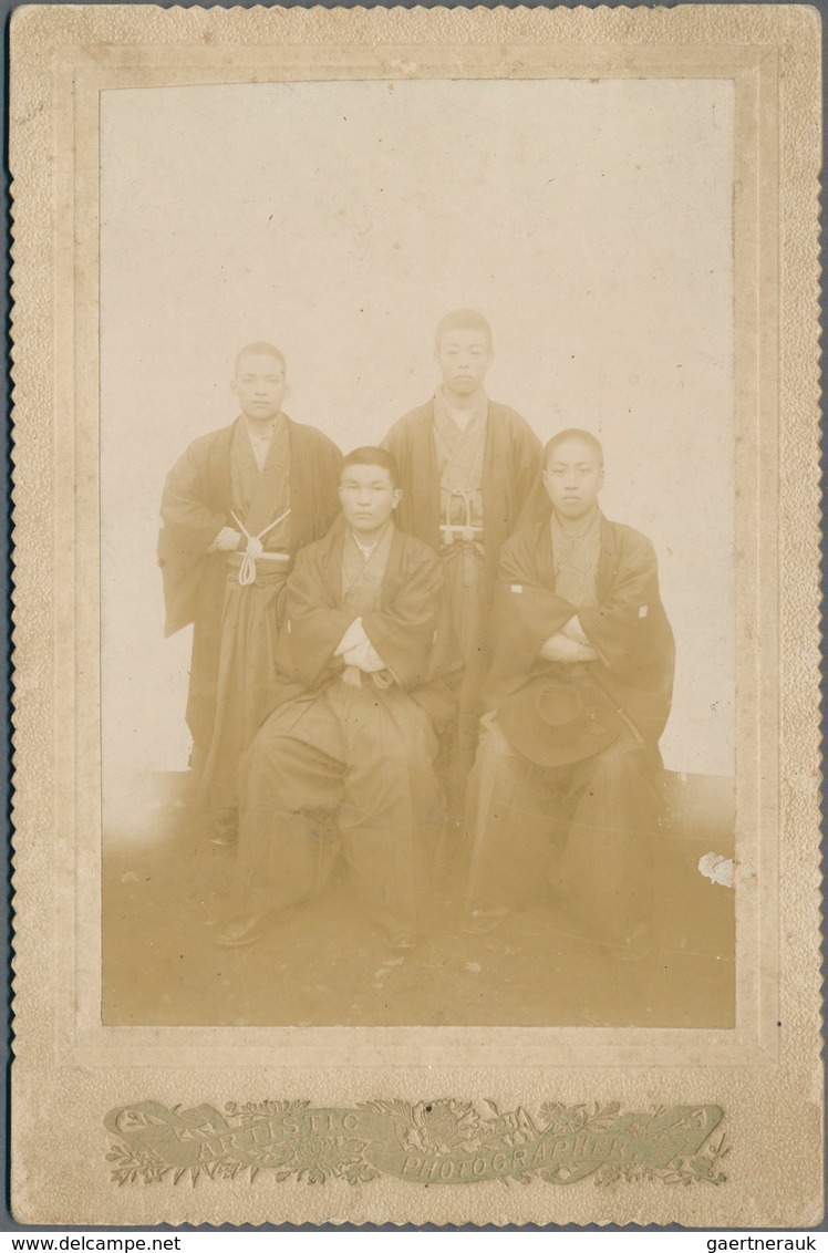 Japan - Besonderheiten: Japan, 1895/1965, ca. 770 photographs, majority small size, inc. family, sch