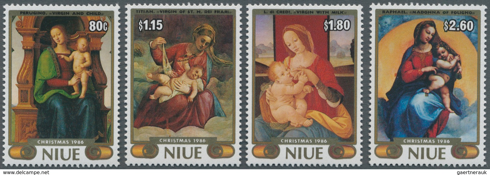 Niue: 1986, Christmas Complete Set Of Four With Different Paintings (Tizian, Raffael Etc.) In An INV - Niue