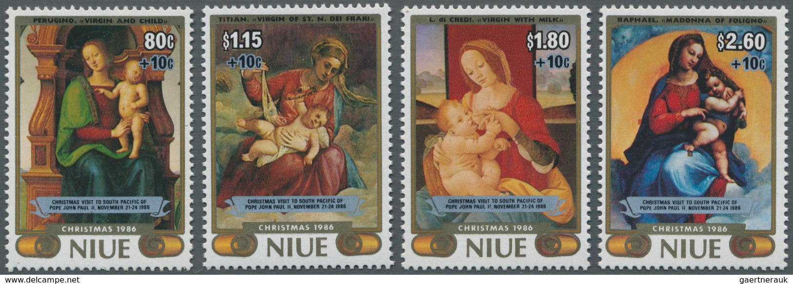 Niue: 1986, Christmas Complete Set Of Four With Different Paintings (Tizian, Raffael Etc.) And Silve - Niue