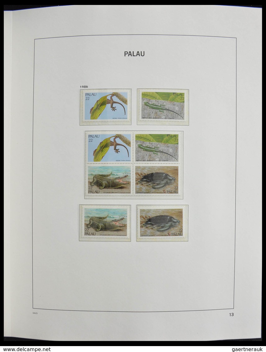 Palau: 1983-1999: MNH, apparently complete collection Palau 1983-1999 in Davo luxe album and stockbo