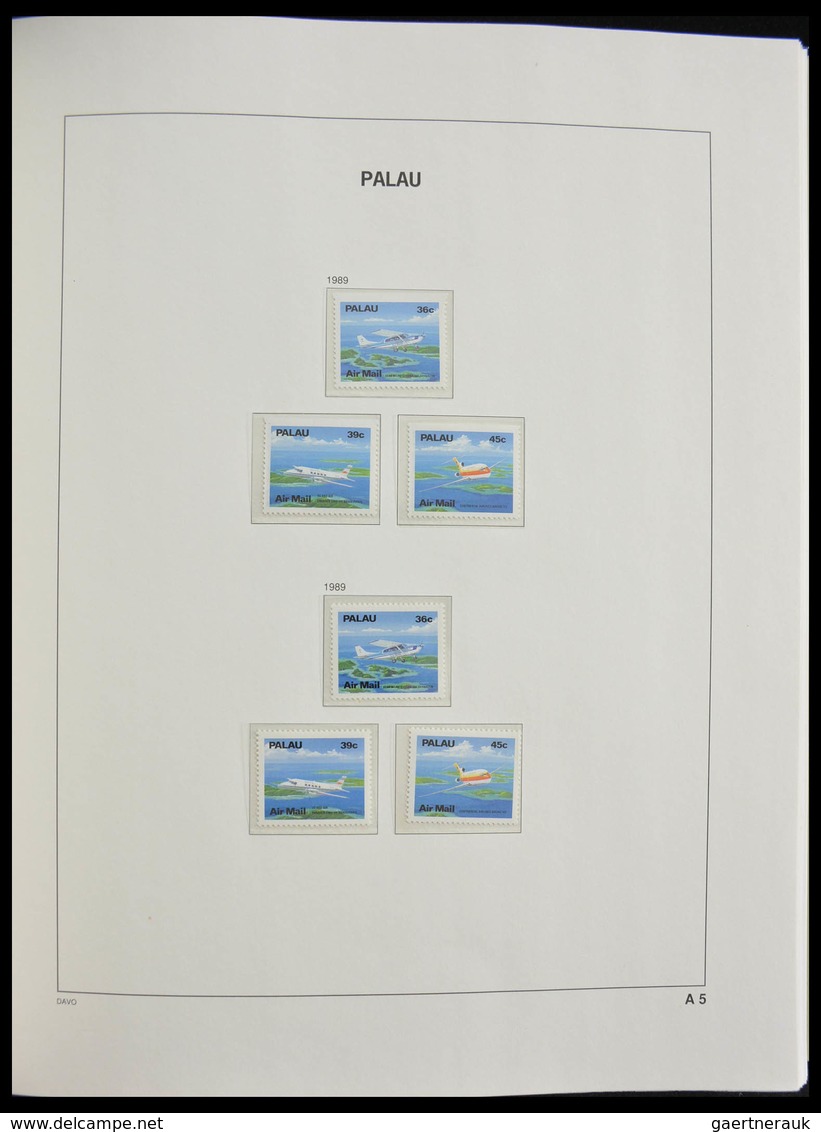 Palau: 1983-1999: MNH, apparently complete collection Palau 1983-1999 in Davo luxe album and stockbo