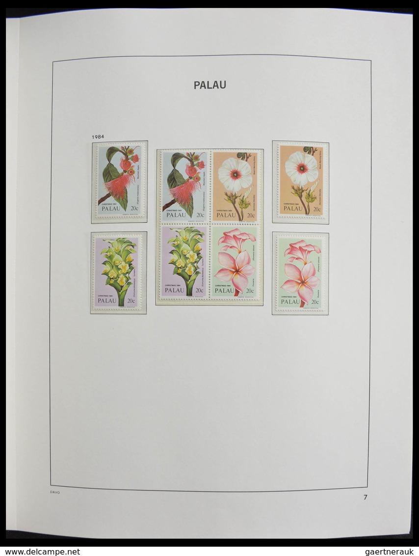 Palau: 1983-1999: MNH, apparently complete collection Palau 1983-1999 in Davo luxe album and stockbo