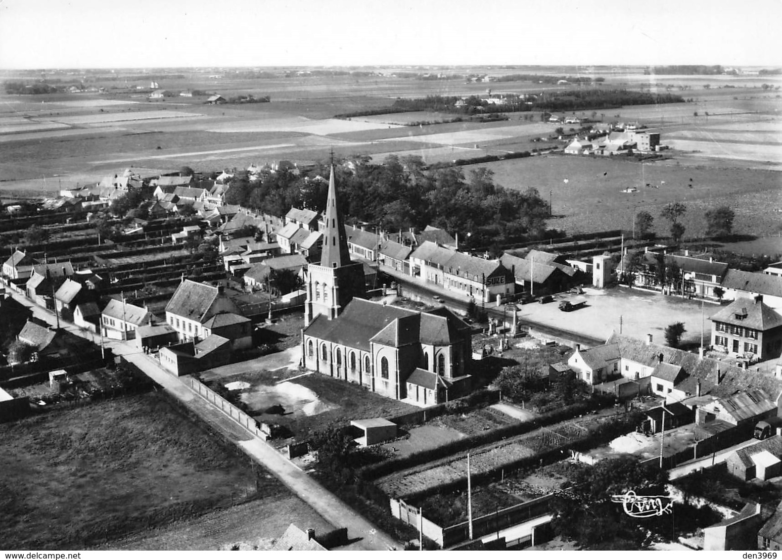 Oye-Plage - L'Eglise - Grand' Place - Vue Aérienne - Oye Plage