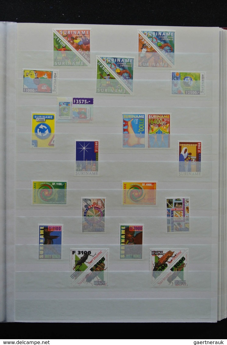 Surinam: 1988-2012: As good as complete, MNH collection Republic of Surinam 1988-2012 in stockbook.