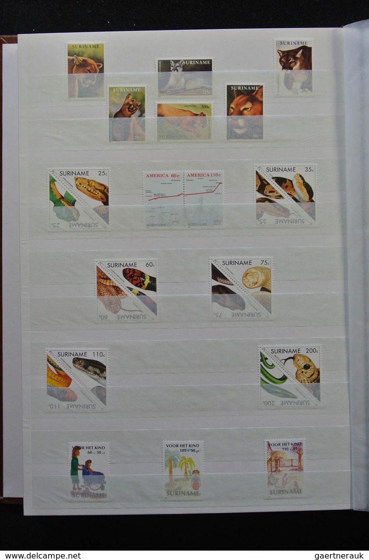 Surinam: 1988-2012: As good as complete, MNH collection Republic of Surinam 1988-2012 in stockbook.