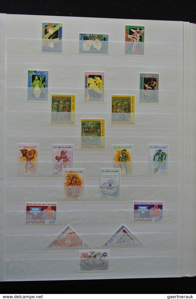 Surinam: 1988-2012: As good as complete, MNH collection Republic of Surinam 1988-2012 in stockbook.