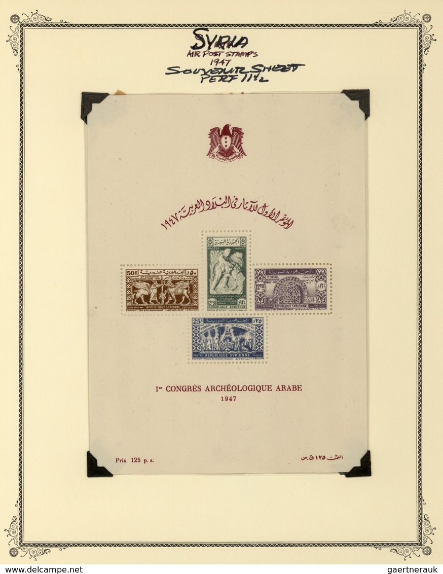 Syrien: 1942/1953, specialised mint collection on album pages, showing blocks of four, plate blocks,