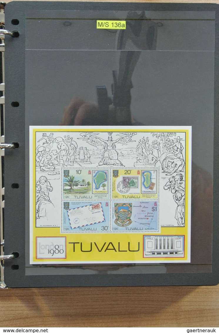 Tuvalu: 1976-2007: Complete, MNH collection Tuvalu 1976-2007 in 2 albums, including stampbooklets, g