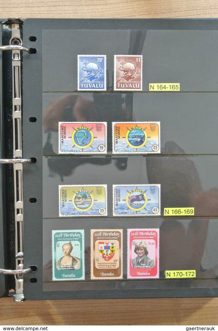 Tuvalu: 1976-2007: Complete, MNH collection Tuvalu 1976-2007 in 2 albums, including stampbooklets, g