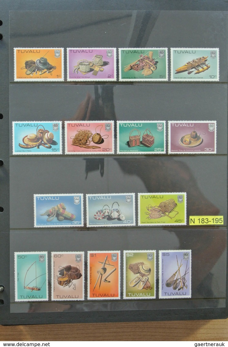 Tuvalu: 1976-2007: Complete, MNH collection Tuvalu 1976-2007 in 2 albums, including stampbooklets, g