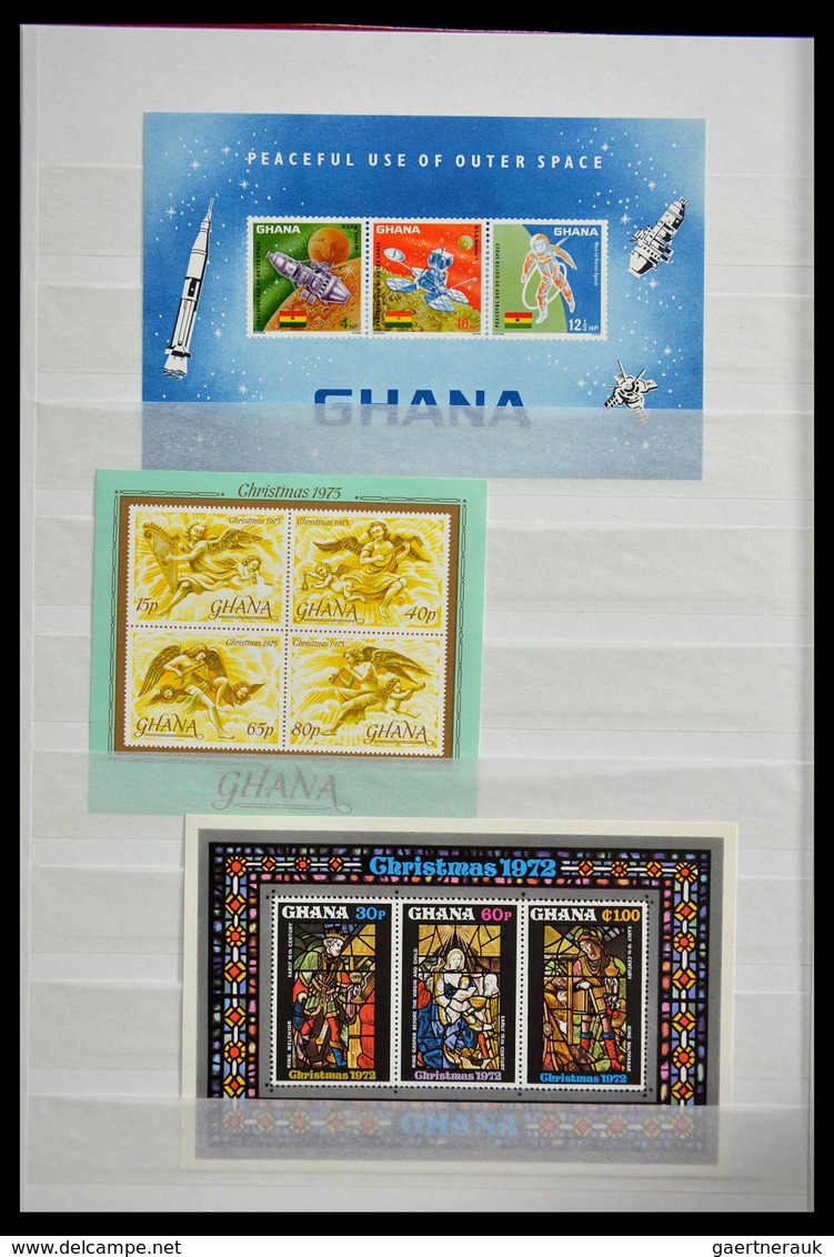 Thematische Philatelie: 1960-2000: MNH collection thematics (mostly souveinr sheets) of various coun