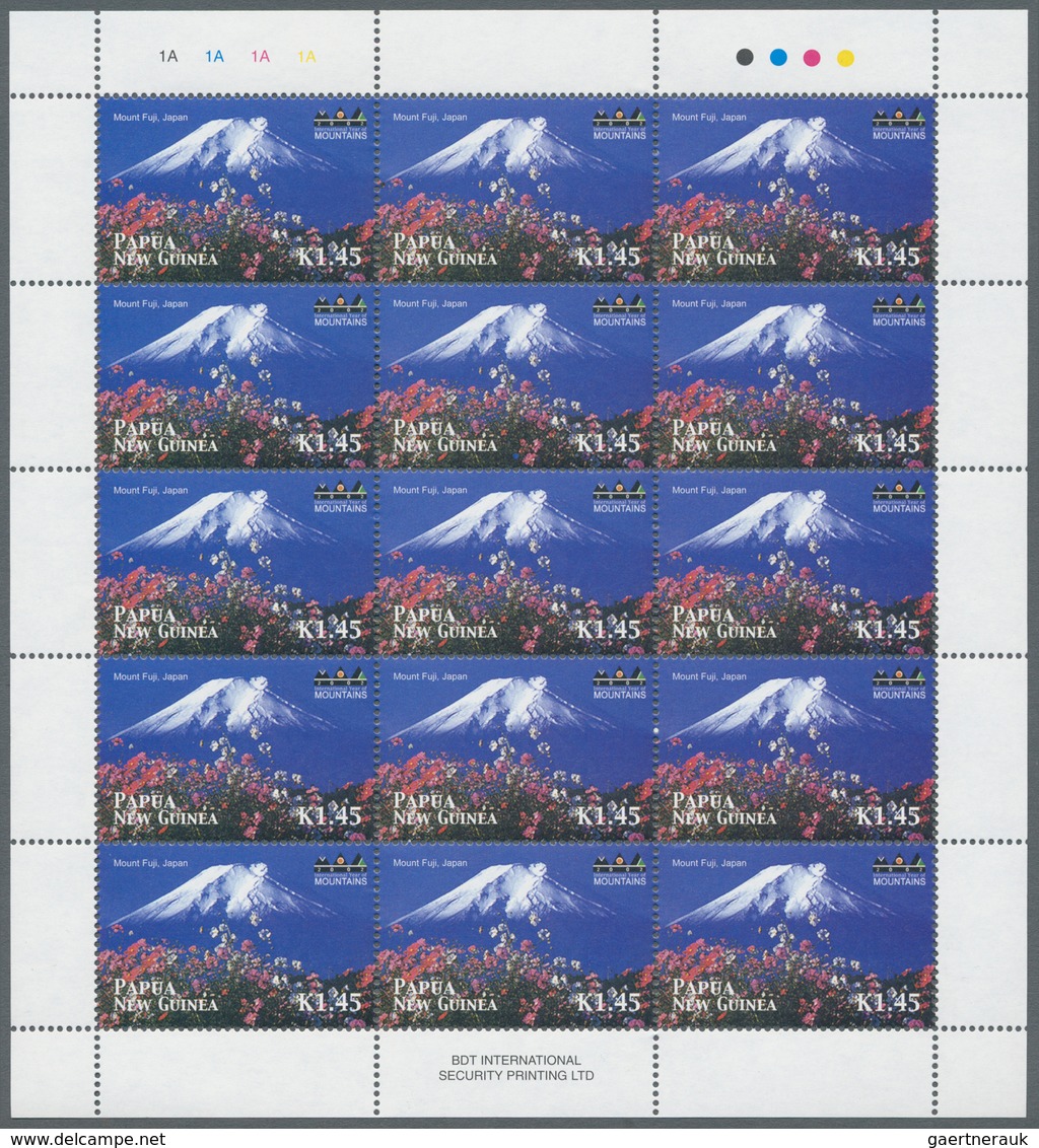 Thematik: Alpen Und Berge / Alps And Mountains: 2002, Papua New Guinea. Lot With 375 Complete Sets Y - Sonstige & Ohne Zuordnung