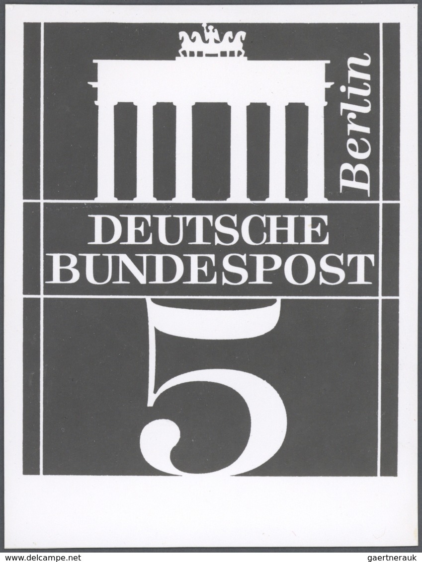 Thematik: Bauwerke-Brandenburger Tor / Buildings-Brandenburg Gate: 1966/1967, Bundesrepublik Deutsch - Denkmäler