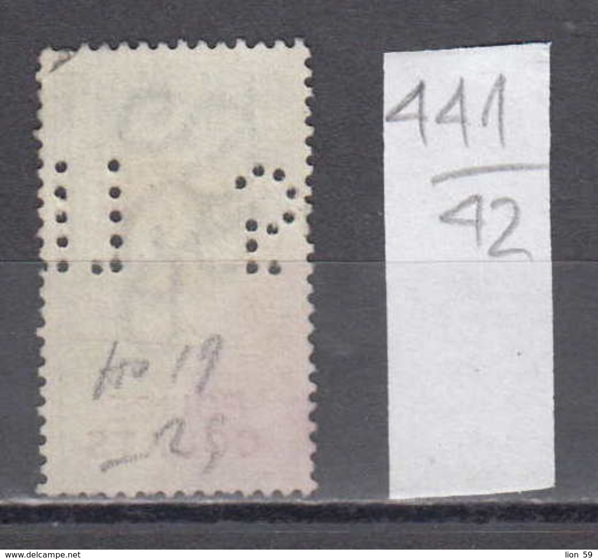 42K441 / POLICE COURTS 1 S.  , Perfin Perfores Perforiert , Revenue Fiscaux , Great Britain Grande-Bretagne - Perforés