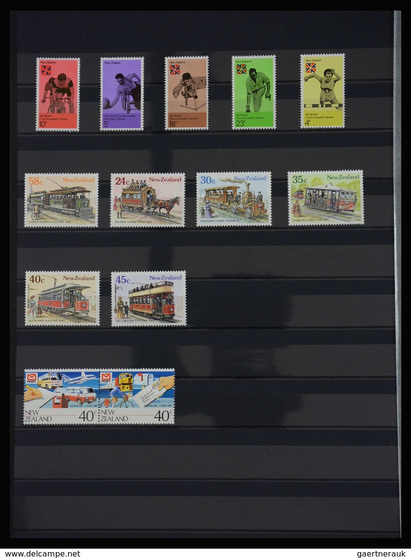 Thematik: Sport / sport: Mainly mint never hinged collection of mainly sets and sheetlets, (also som