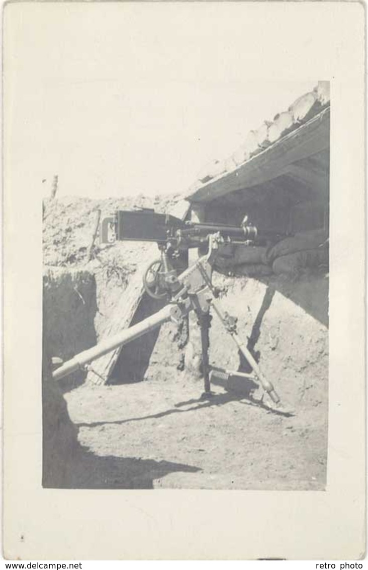 Cpa Militaire – Carte-photo Mitrailleuse Sous Abri - Guerre 1914-18