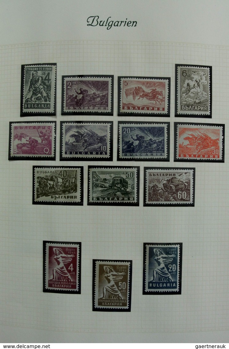 Bulgarien: 1879-1959: Very well filled, mostly MNH and mint hinged collection Bulgaria 1879-1959 in