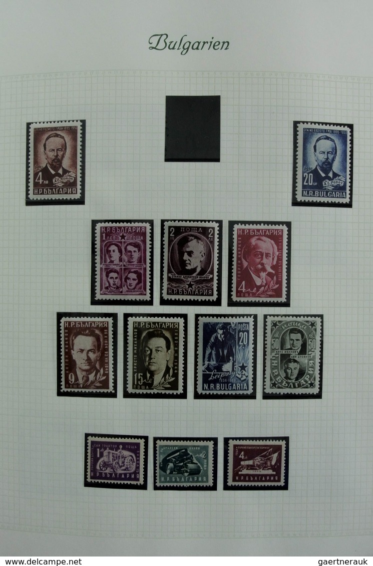 Bulgarien: 1879-1959: Very well filled, mostly MNH and mint hinged collection Bulgaria 1879-1959 in