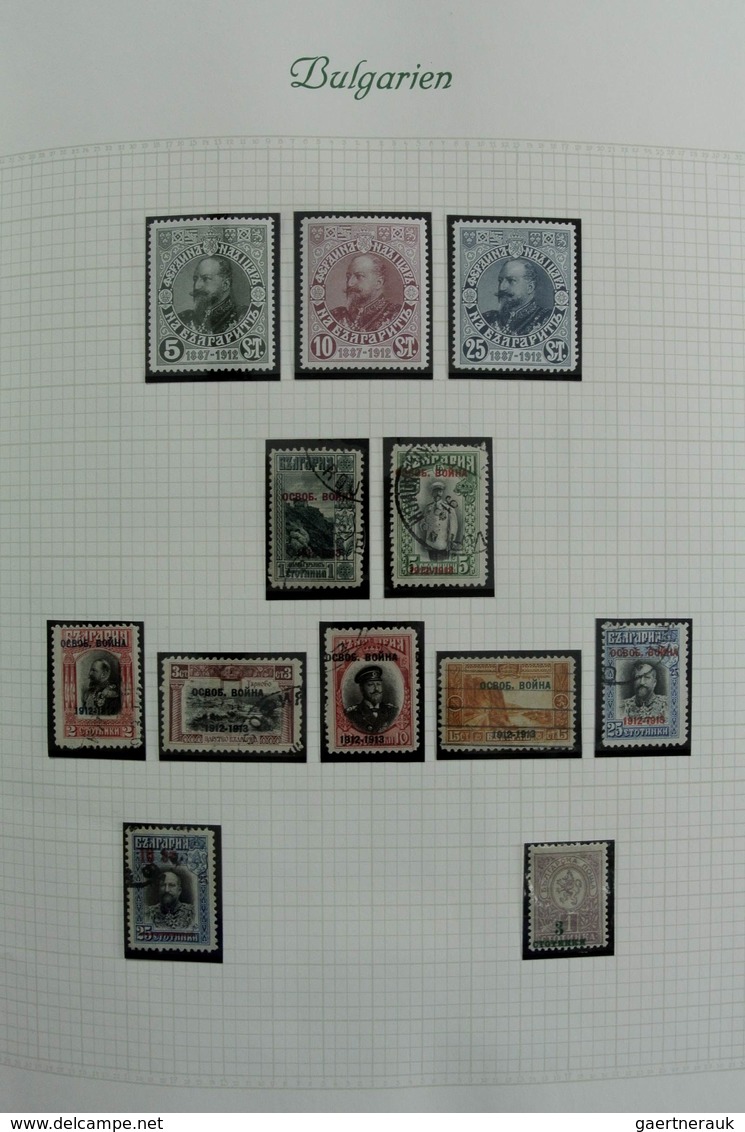 Bulgarien: 1879-1959: Very well filled, mostly MNH and mint hinged collection Bulgaria 1879-1959 in