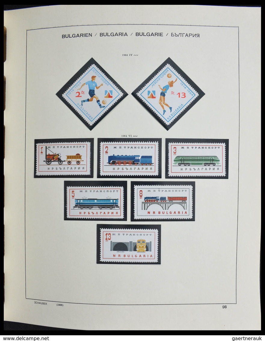 Bulgarien: 1879-2000: Wonderful nearly complete mint/mint never hinged/used collection, starting wit