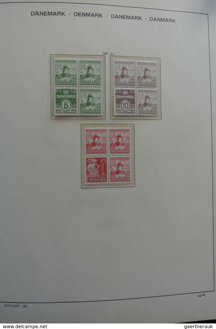 Dänemark: 1851-1984: Beautiful, first used, later mint hinged and MNH, somewhat specialised (perfs)