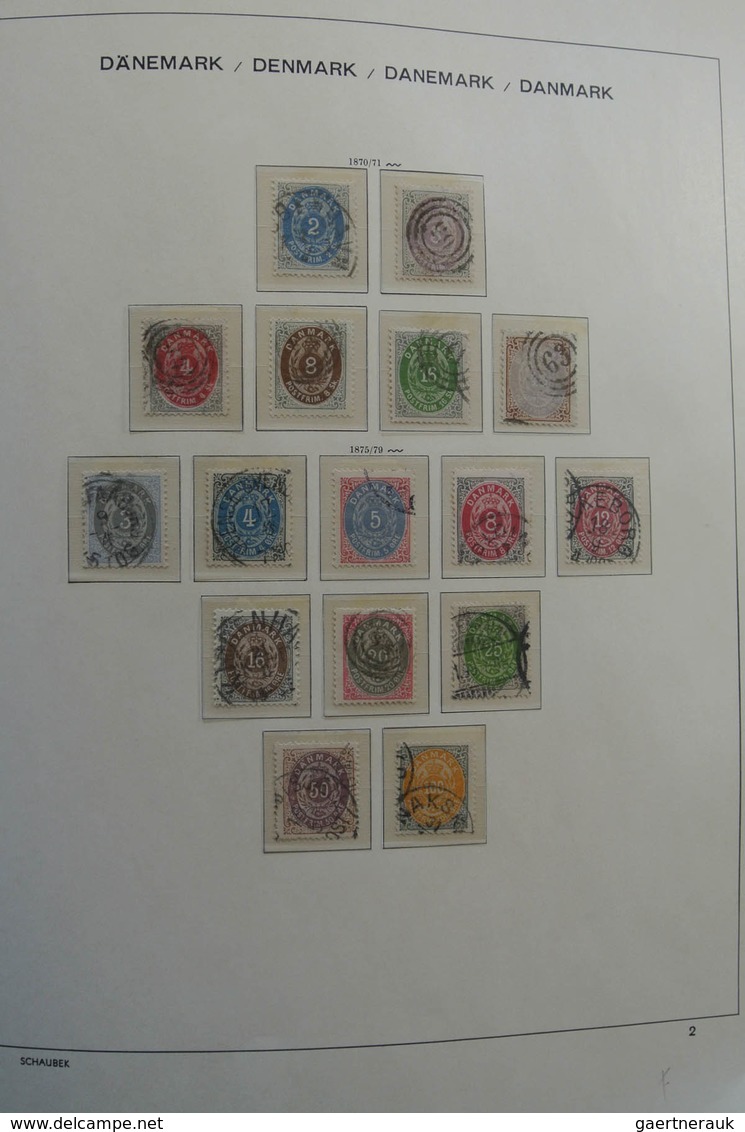 Dänemark: 1851-1984: Beautiful, first used, later mint hinged and MNH, somewhat specialised (perfs)