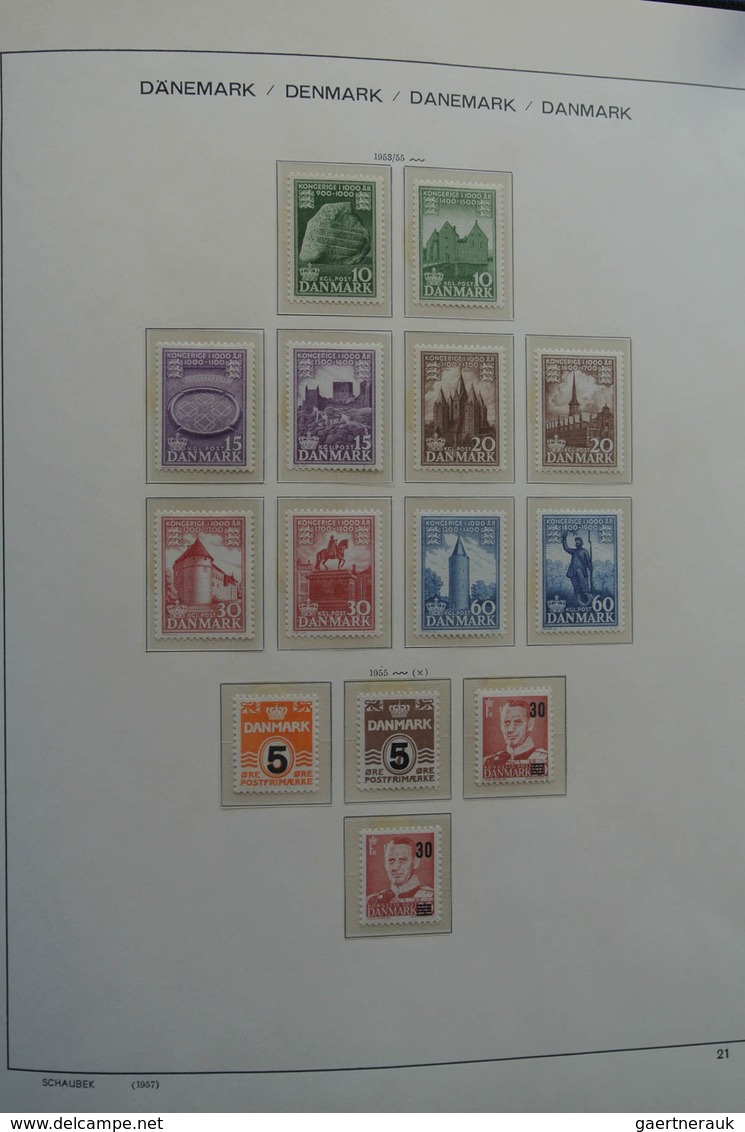 Dänemark: 1851-1984: Beautiful, first used, later mint hinged and MNH, somewhat specialised (perfs)