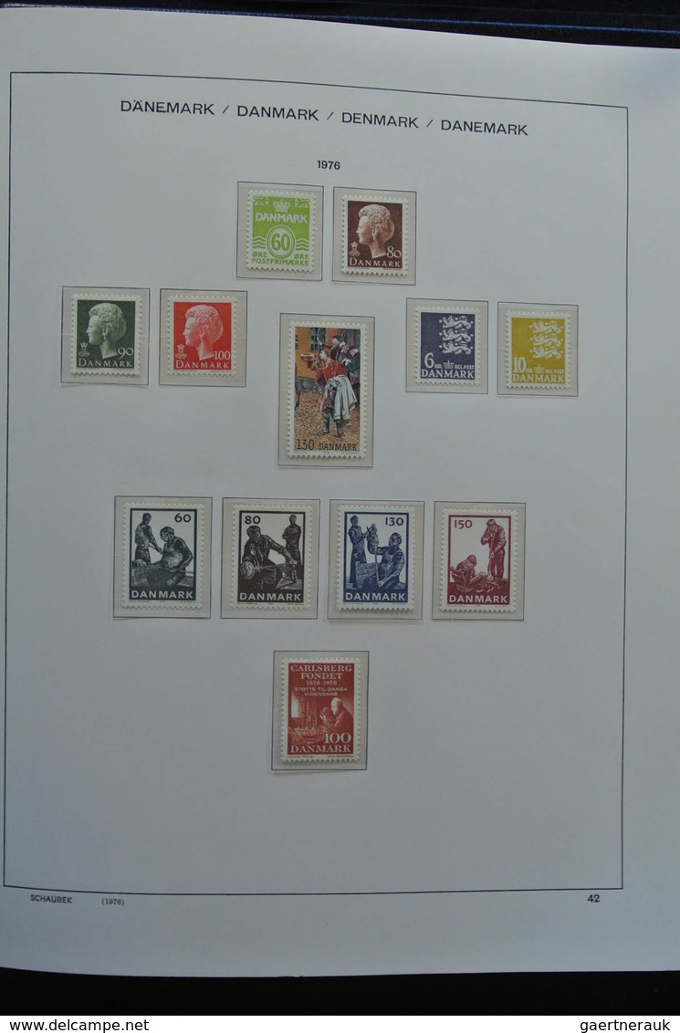 Dänemark: 1851-1984: Beautiful, first used, later mint hinged and MNH, somewhat specialised (perfs)