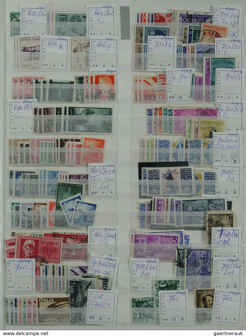 Italien: 1860-1998: Very Extensive, MNH, Mint Hinged And Used Stock Italy 1860-1998 In 2 Stockbooks. - Sammlungen